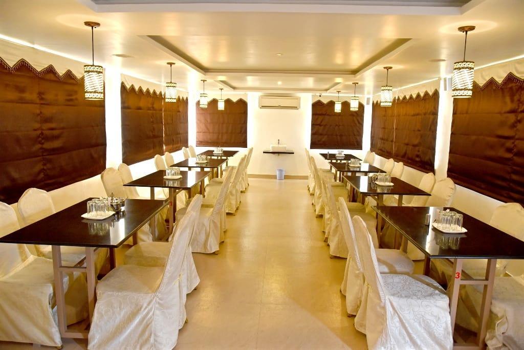 Hotel Nanduri Regency Guntur Exterior photo